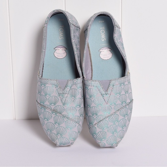 Toms Shoes - Toms women’s classic slip ons size 8.5 Mermazing shells lavender & metallic blue